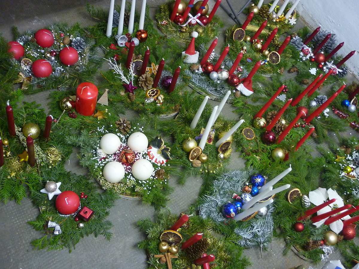 Adventsgestecke